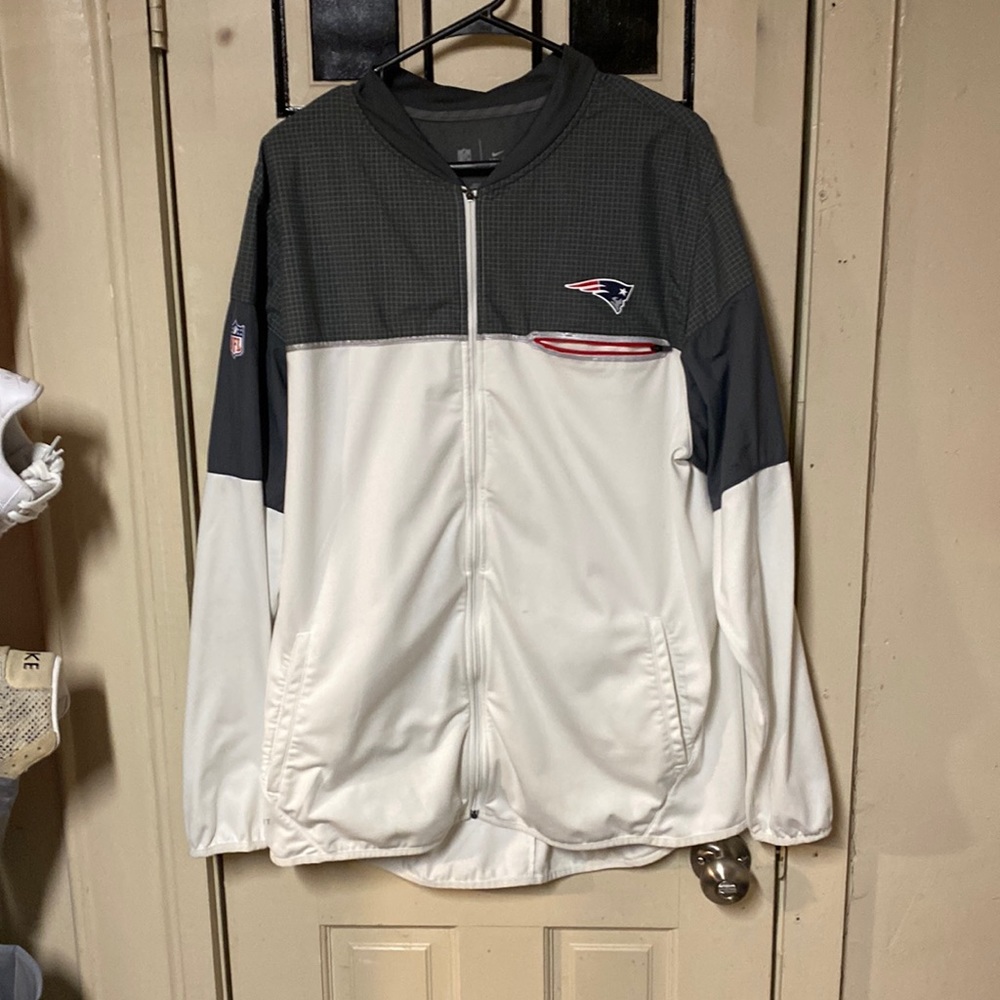 Nike Dri-Fit Patriots OnField Zip Up Bomber